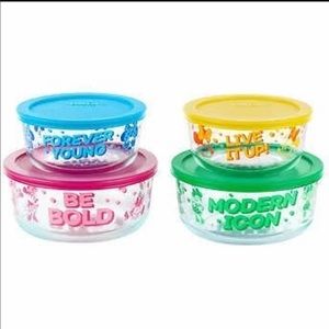 Pyrex® 8-piece Decorated Storage Set: Minnie Mouse